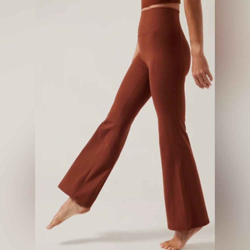 ATHLETA SALUTATION STASH FLARE PANT - Picture 6 of 9